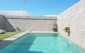 Casa Clavel con piscina privada